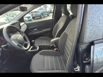 Photo 9 Dacia Sandero  1.0 ECO-G 100ch Stepway Expression