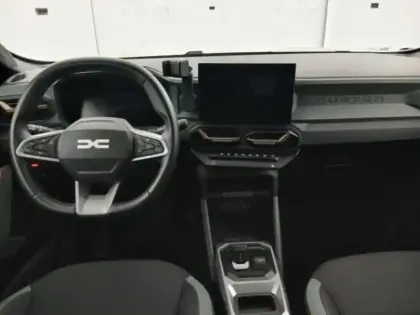 Photo 12 Dacia Duster  1.6 hybrid 140ch Extreme