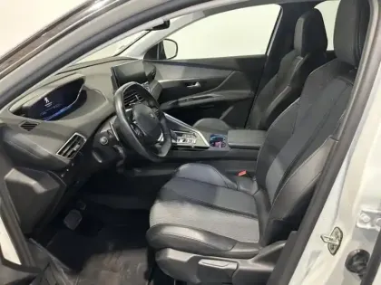 Photo 8 Peugeot 3008  1.2 PureTech 130ch S&S Allure Pack EAT8