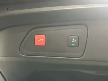 Photo 14 Peugeot 3008  1.2 PureTech 130ch S&S Allure Pack EAT8