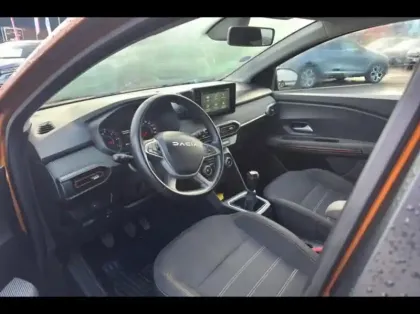 Photo 8 Dacia Sandero  1.0 ECO-G 100ch Stepway Expression