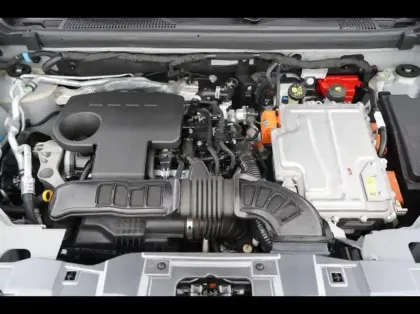 Photo 13 Dacia Duster  1.6 hybrid 140ch Extreme