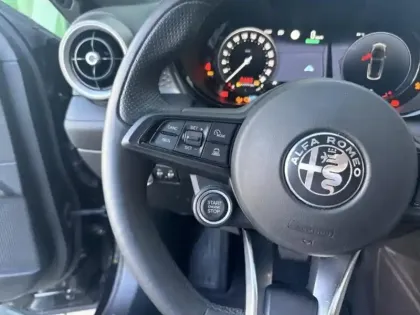 Photo 29 Alfa Romeo Tonale  1.5 Hybrid 130ch Sprint TCT