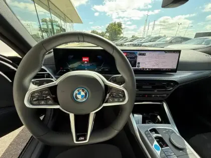 Photo 23 BMW I4  eDrive40 340ch M Sport