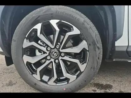 Photo 11 Toyota Yaris  Cross 116h Design MY25