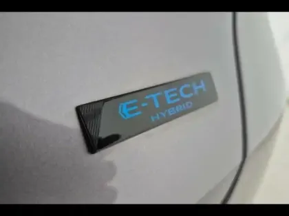 Photo 9 Renault Captur  1.6 E-Tech full hybrid 145ch esprit Alpine