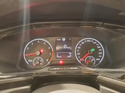 Photo 14 Volkswagen T-cross  1.0 TSI 110ch Lounge Business DSG7