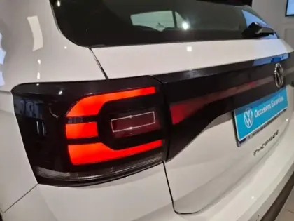 Photo 8 Volkswagen T-cross  1.0 TSI 110ch Lounge Business DSG7