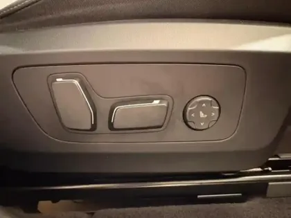 Photo 13 BMW X3  xDrive30e 299ch M Sport