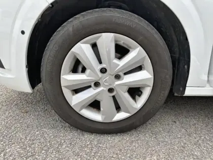 Photo 10 Dacia Sandero  1.0 TCe 90ch Expression CVT