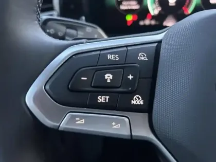 Photo 14 Volkswagen Tiguan  2.0 TDI 150ch Elegance DSG7