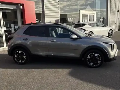 Photo 7 Kia Stonic  1.0 T-GDi 115ch MHEV Active DCT7