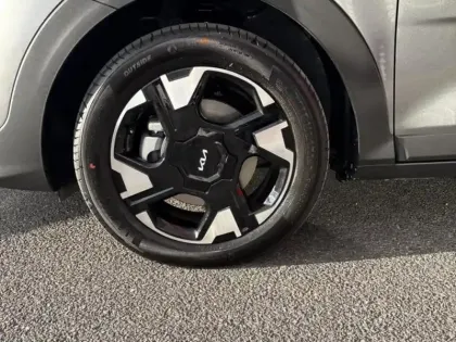 Photo 12 Kia Stonic  1.0 T-GDi 115ch MHEV Active DCT7