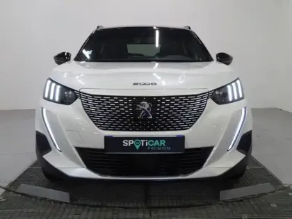 Photo 1 Peugeot 2008  e- 136ch GT