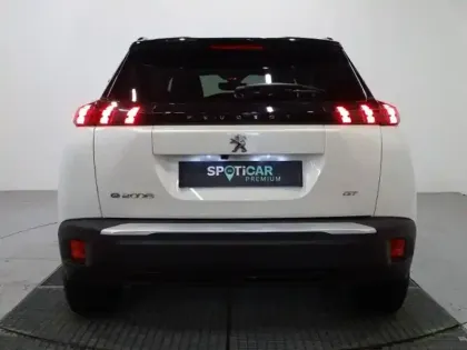Photo 2 Peugeot 2008  e- 136ch GT