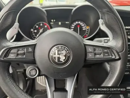 Photo 13 Alfa Romeo Giulia  2.2 JTD 190ch Super AT8 MY22