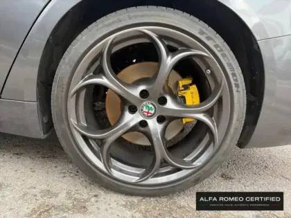 Photo 10 Alfa Romeo Giulia  2.2 JTD 190ch Super AT8 MY22