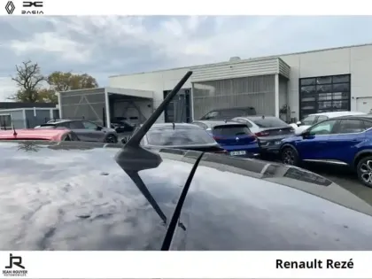 Photo 13 Renault Captur  1.6 E-Tech hybride rechargeable 160ch Intens -21