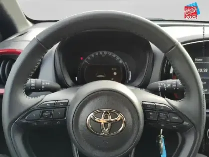 Photo 12 Toyota Aygo  X 1.0 VVT-i 72ch Design S-CVT Camera