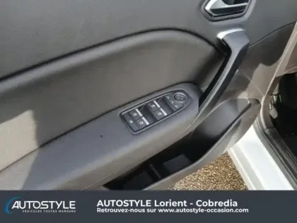 Photo 13 Renault Captur  1.3 TCe mild hybrid 140ch Techno