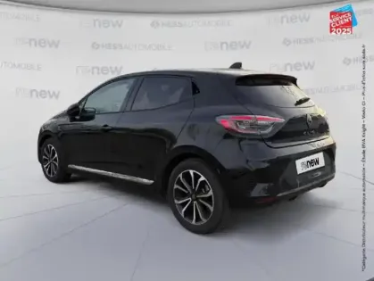 Photo 7 Renault Clio  1.6 E-Tech 145ch full hybrid Techno - 24 GPS Camera