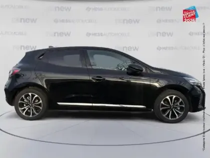 Photo 18 Renault Clio  1.6 E-Tech 145ch full hybrid Techno - 24 GPS Camera