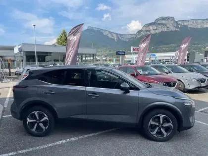 Photo 4 Nissan Qashqai  1.3 Mild Hybrid 140ch N-Connecta