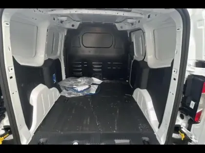 Photo 10 Ford Transit Courier  Electrique 100 kW 136ch Trend