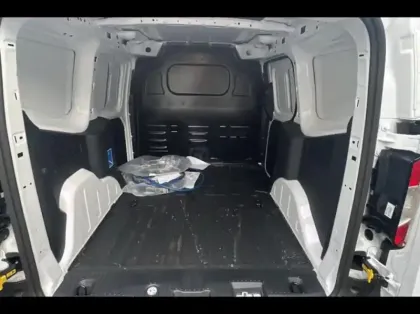 Photo 11 Ford Transit Courier  Electrique 100 kW 136ch Trend