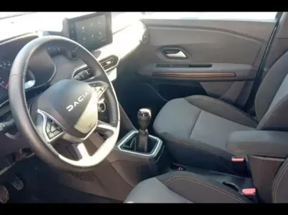 Photo 9 Dacia Sandero  1.0 TCe 110ch Stepway Extreme -24