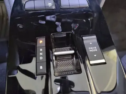 Photo 29 Opel Mokka  Electrique 136 ch & Batterie 50 kWh