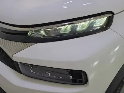 Photo 15 Citroën C3 Aircross  BlueHDi 110 S&S BVM6