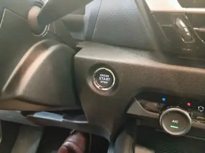 Photo 18 Citroën C4  Hybride 145 e-DCS6