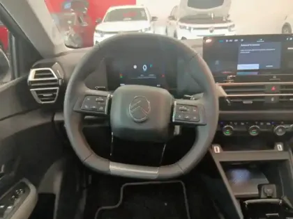 Photo 8 Citroën C4  Hybride 145 e-DCS6