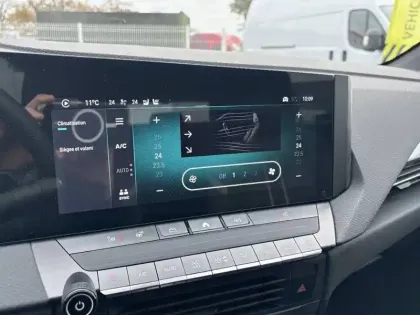 Photo 25 Opel Astra  1.2 Turbo Hybride 145 ch e-DCT6