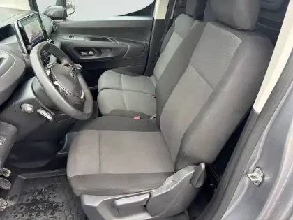 Photo 10 Peugeot Partner  FOURGON STANDARD 650 KG BLUEHDI 100 S&S BVM6