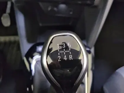 Photo 36 Opel Corsa  1.2 75 ch BVM5