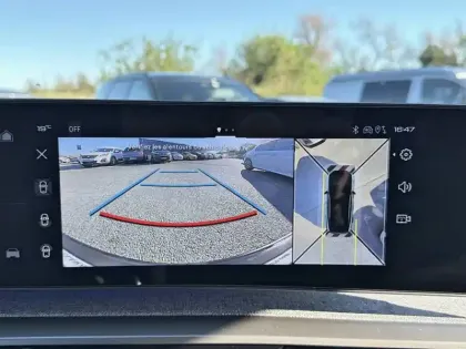 Photo 17 Peugeot 3008  Hybrid 145 e-DCS6