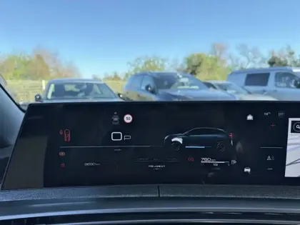 Photo 9 Peugeot 3008  Hybrid 145 e-DCS6