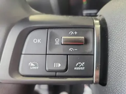 Photo 21 Citroën C4 e- 156 ch autonomie étendue