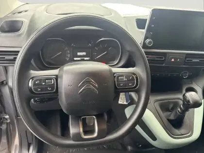 Photo 7 Citroën Berlingo  Taille XL 7pl BlueHDi 130 S&S BVM6