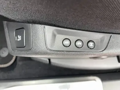 Photo 15 Peugeot 5008  BlueHDi 180ch S&S EAT8