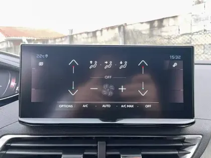 Photo 25 Peugeot 5008  BlueHDi 180ch S&S EAT8