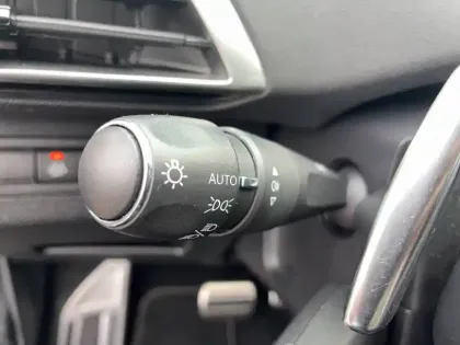 Photo 22 Peugeot 5008  BlueHDi 180ch S&S EAT8