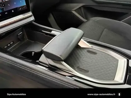 Photo 19 Renault Austral  E-Tech hybrid 200