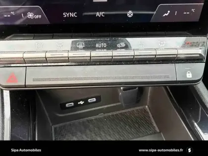 Photo 27 Renault Austral  E-Tech hybrid 200