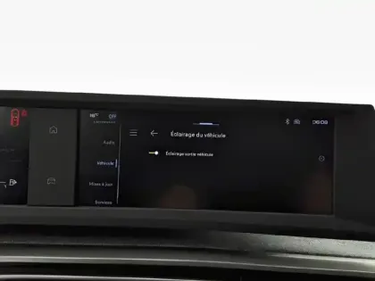 Photo 26 Peugeot 3008  Hybrid 145 e-DCS6