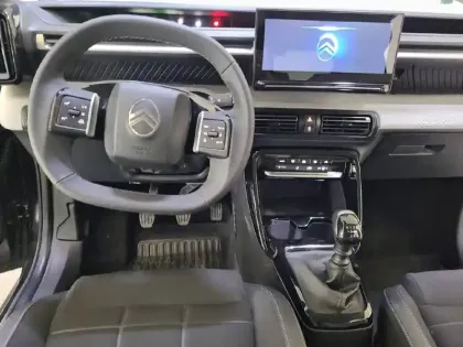 Photo 7 Citroën C3  Turbo 100 ch BVM6