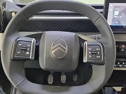 Photo 8 Citroën C3  Turbo 100 ch BVM6