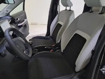 Photo 10 Citroën C3  Turbo 100 ch BVM6